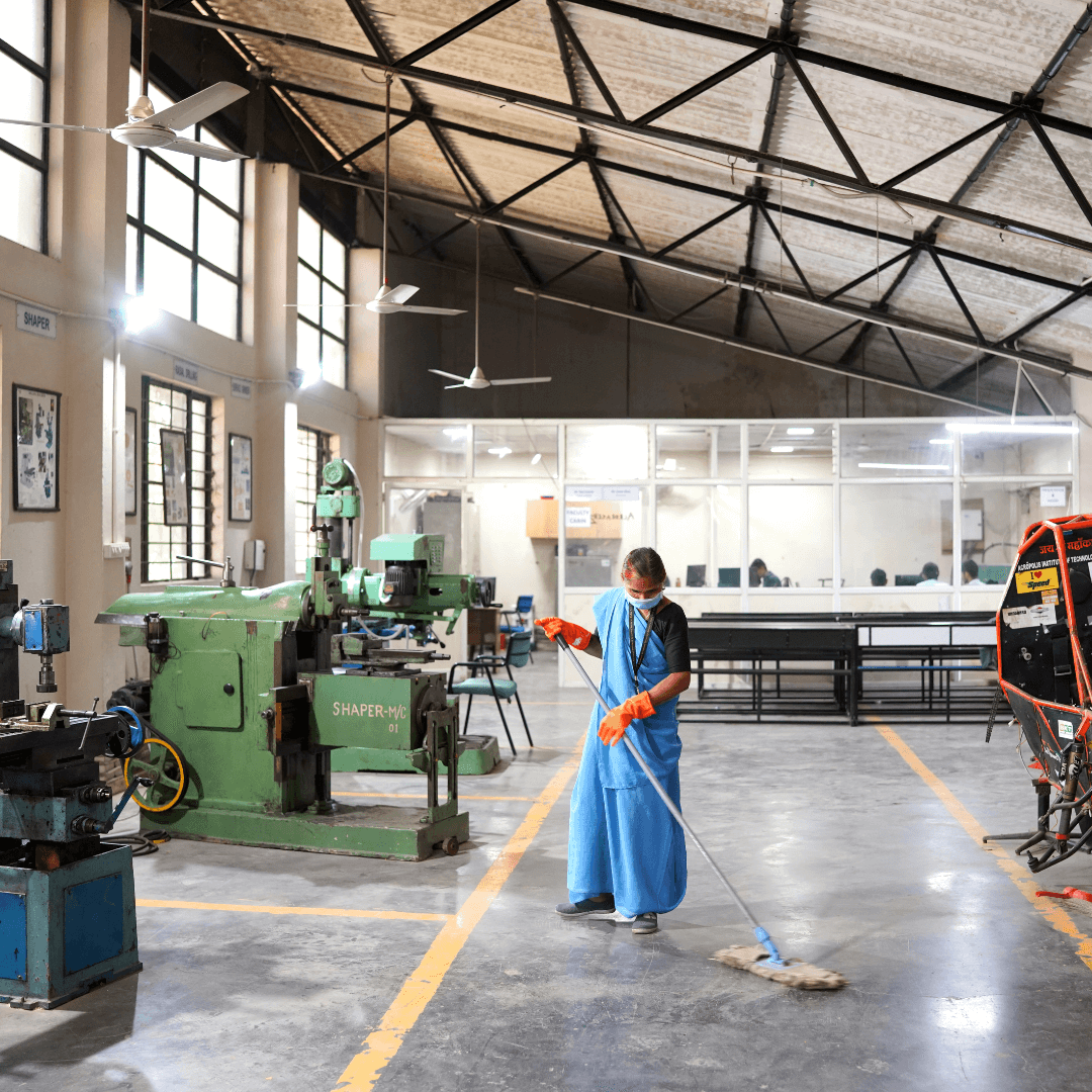 Housekeeping Service 4